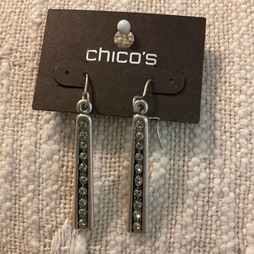 098-Chico's Silver and Black Dangle Earrings